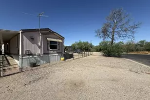 2640 S Cottonwood Ln, Tucson, AZ 85713 - Photo 8