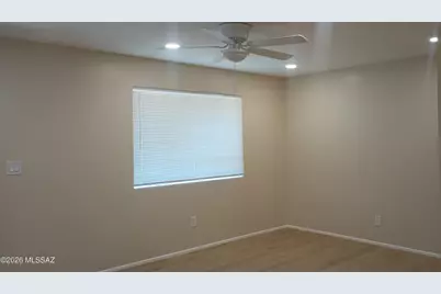 943 N Chrysler Drive, Tucson, AZ 85716 - Photo 32