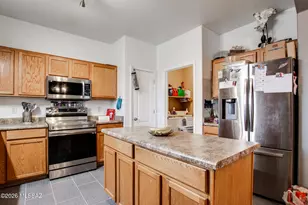 6386 S Cowpoke Dr, Tucson, AZ 85757 - Photo 12