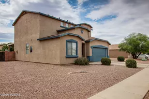 6386 S Cowpoke Dr, Tucson, AZ 85757 - Photo 4