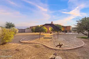 8070 W Crowned Eagle Ct, Tucson, AZ 85757 - Photo 42