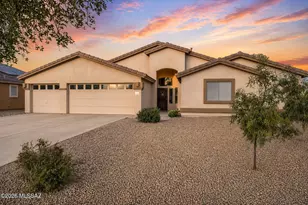 12462 N Stone Ring Dr, Marana, AZ 85653 - Photo 2