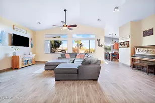 12462 N Stone Ring Dr, Marana, AZ 85653 - Photo 4