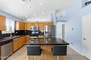 6943 W Harcuvar Dr, Tucson, AZ 85743 - Photo 12