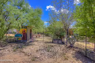 13675 E Crazy Horse Trail, Vail, AZ 85641 - Photo 28