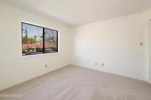 471 W Yucca Ct, Tucson, AZ 85704 - Photo 18