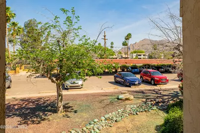 471 W Yucca Court #318, Tucson, AZ 85704 - Photo 2