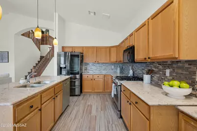 658 E Spanish Steps Drive, Tucson, AZ 85748 - Photo 8