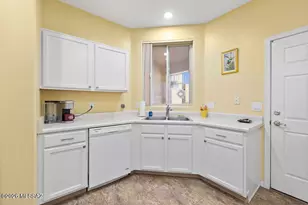 453 W Windham Blvd, Green Valley, AZ 85614 - Photo 10