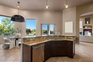 6460 N Regal Manor Dr, Tucson, AZ 85750 - Photo 18