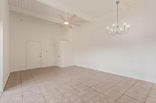 2525 N Alvernon Way, Tucson, AZ 85712 - Photo 4
