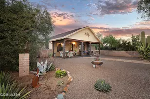 8915 N Hopdown Ave, Tucson, AZ 85742 - Photo 10
