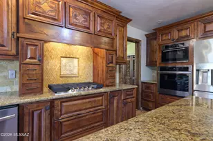 8915 N Hopdown Ave, Tucson, AZ 85742 - Photo 30