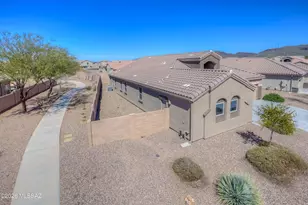 9116 W Silver Cholla Dr, Marana, AZ 85653 - Photo 4