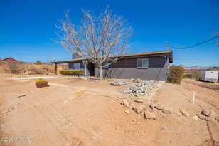 957 Forja Ct, Rio Rico, AZ 85648 - Photo 4
