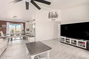 957 Forja Ct, Rio Rico, AZ 85648 - Photo 10