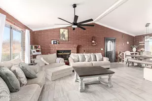 957 Forja Ct, Rio Rico, AZ 85648 - Photo 8