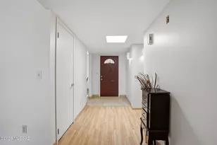 1193 N Corinthian Pl, Tucson, AZ 85715 - Photo 6