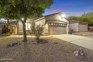 5520 W Crimson Bluff Dr, Marana, AZ 85658 - Photo 6