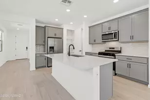 5934 E Benburb Ln, Tucson, AZ 85756 - Photo 6