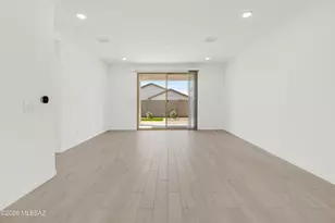 5934 E Benburb Ln, Tucson, AZ 85756 - Photo 4