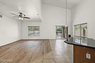 10454 E Rita Ranch Crossing Cir, Tucson, AZ 85747 - Photo 8
