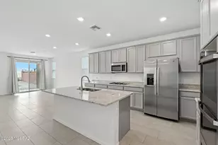7971 S Bonanza Park Dr, Tucson, AZ 85747 - Photo 8
