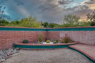 3171 W Champagne Dr, Tucson, AZ 85745 - Photo 32