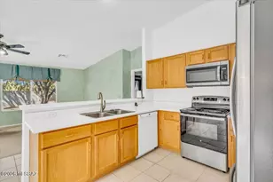 10009 E Moonstruck Way, Tucson, AZ 85747 - Photo 10
