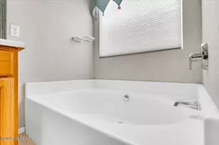 10009 E Moonstruck Way, Tucson, AZ 85747 - Photo 18