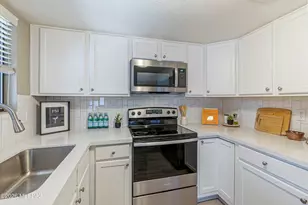 5051 N Sabino Canyon Rd, Tucson, AZ 85750 - Photo 10