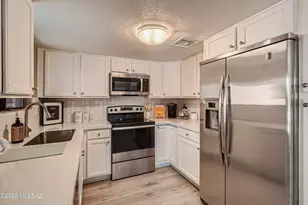 5051 N Sabino Canyon Rd, Tucson, AZ 85750 - Photo 12