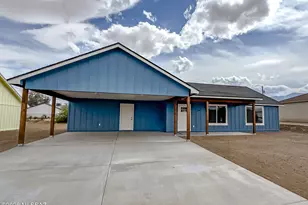 593 W Frying Pan Rd, Safford, AZ 85546 - Photo 2