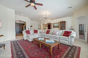 2299 W Calle Casas Lindas, Green Valley, AZ 85622 - Photo 8