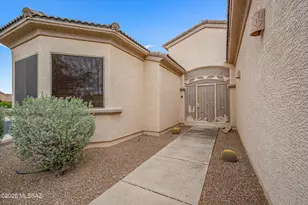 2299 W Calle Casas Lindas, Green Valley, AZ 85622 - Photo 4