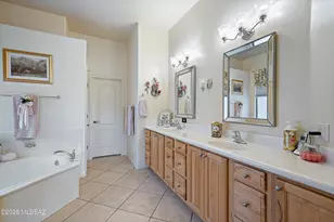 2299 W Calle Casas Lindas, Green Valley, AZ 85622 - Photo 22