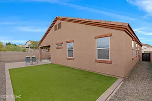 9919 N Crook Ln, Tucson, AZ 85742 - Photo 2