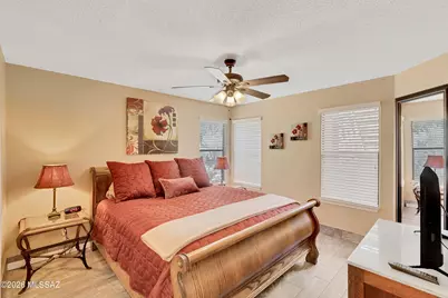 6655 N Canyon Crest Drive #13175, Tucson, AZ 85750 - Photo 8