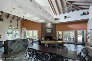 6655 N Canyon Crest Dr, Tucson, AZ 85750 - Photo 22