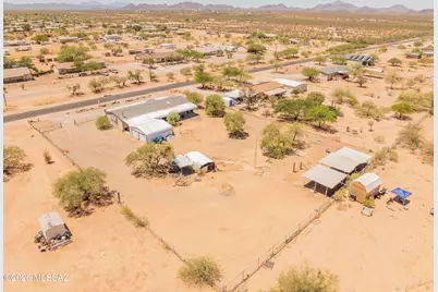 16840 W Jaguar Lane, Marana, AZ 85653 - Photo 6