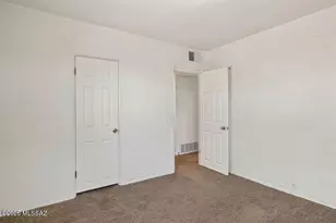 313 E Windsor St, Tucson, AZ 85705 - Photo 10