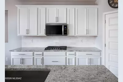 11085 N Hydrus Avenue, Oro Valley, AZ 85742 - Photo 10