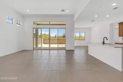 14752 N Blue Juniper Lane, Marana, AZ 85658 - Photo 2