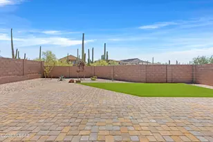 14776 N Blue Juniper Ln, Marana, AZ 85658 - Photo 16
