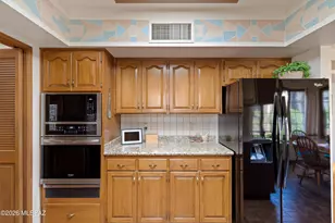 141 W Roma Dr, Tucson, AZ 85737 - Photo 12