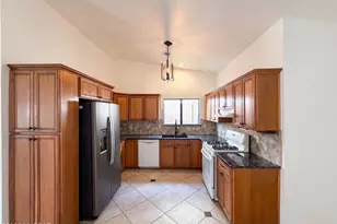 10149 E Danbury Pl, Tucson, AZ 85748 - Photo 2