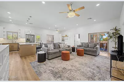 701 E Via Entrada, Tucson, AZ 85718 - Photo 14