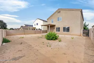 6740 S Stone Fly Dr, Tucson, AZ 85757 - Photo 32