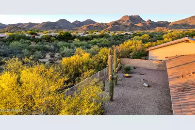 12953 N High Hawk Drive, Marana, AZ 85658 - Photo 4