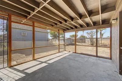2242 W Calle Comodo, Tucson, AZ 85705 - Photo 32